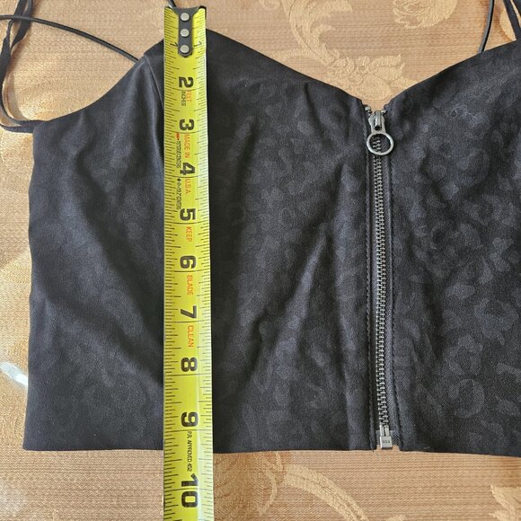 NWT Set of 2 Black Garage Crop Cami - Picture 8 of 10